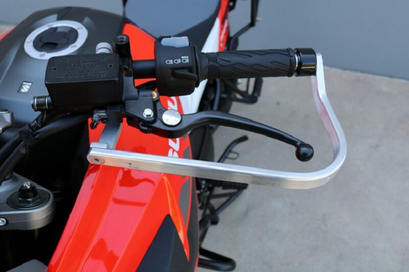 BARKBUSTERS Hardware-Kit Zweipunktbefestigung Alu passend für Suzuki