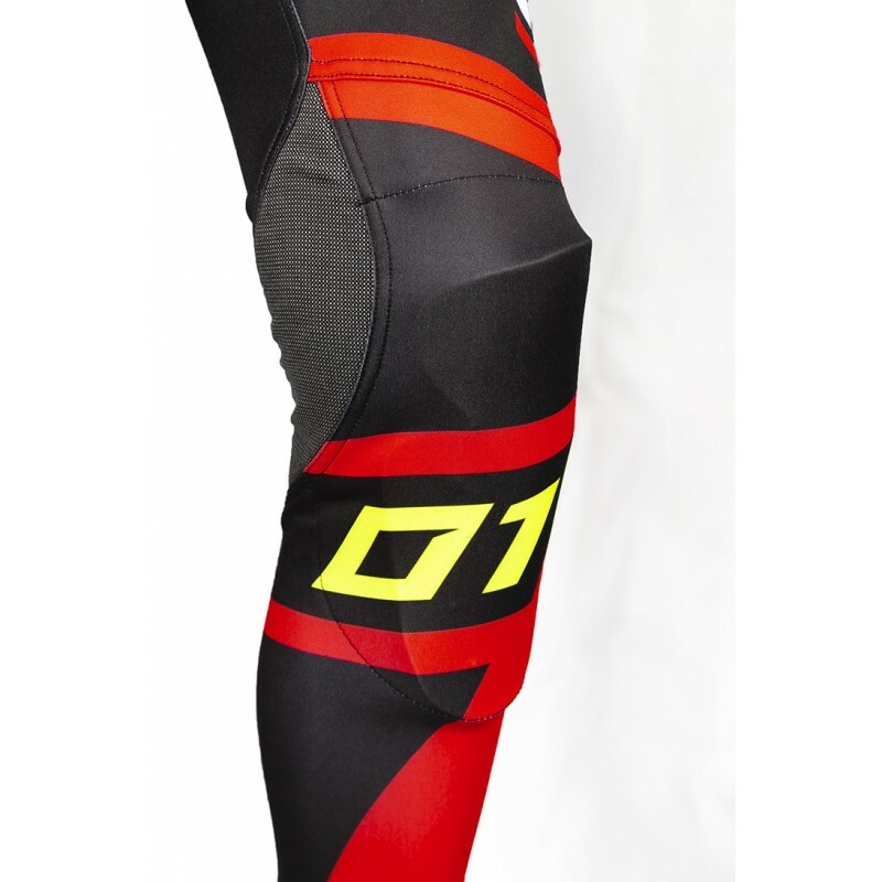 S3 Kollektion 01 Hose - Schwarz/Rot Größe 44