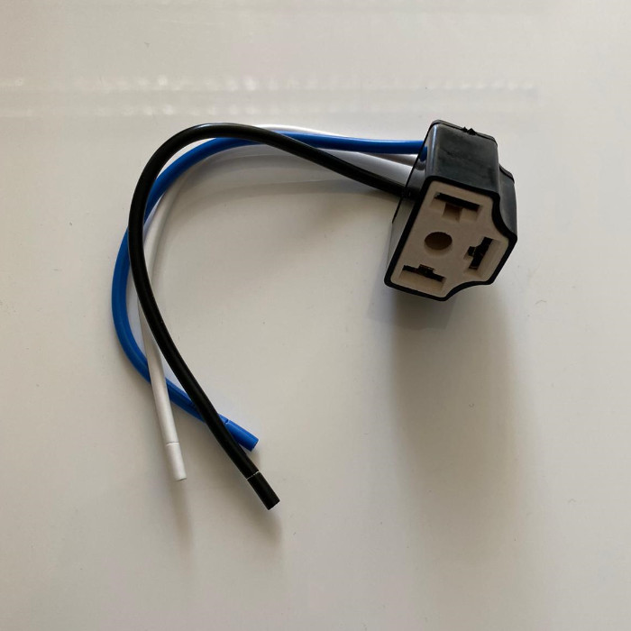 H4 Scheinwerfer Stecker schwarz Keramik H4 Scheinwerfer Stecker schwarz Keramik