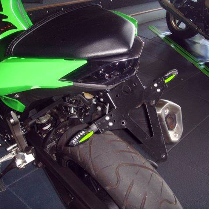 LED-Blinker SLIVER schwarz M8