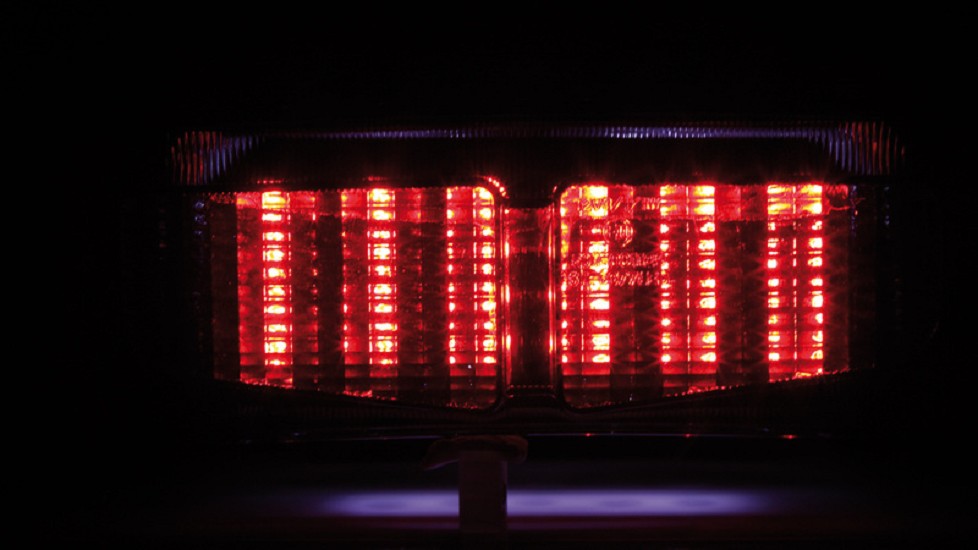SHIN YO LED Rücklicht - passend für Yamaha FZS 600 SHIN YO LED Rücklicht - passend für Yamaha FZS 600