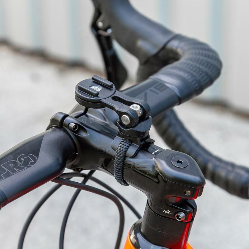 SP-CONNECT Bike Bundle II fixed on Handlebar or Stem iPhone 6/6S/7/8/SE(2020) SP-CONNECT Bike Bundle II fixed on Handlebar or Stem iPhone 6/6S/7/8/SE(2020)