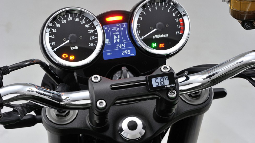 DAYTONA Digitale Universal-Temperaturanzeige COMPACT