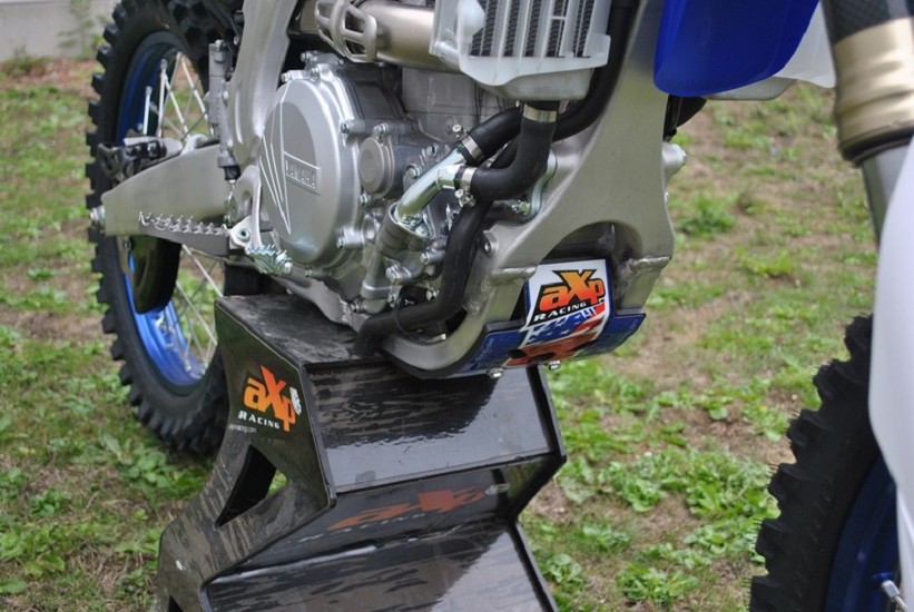 AXP MX Motorschutz - HDPE 6 mm passend für Yamaha YZ450F