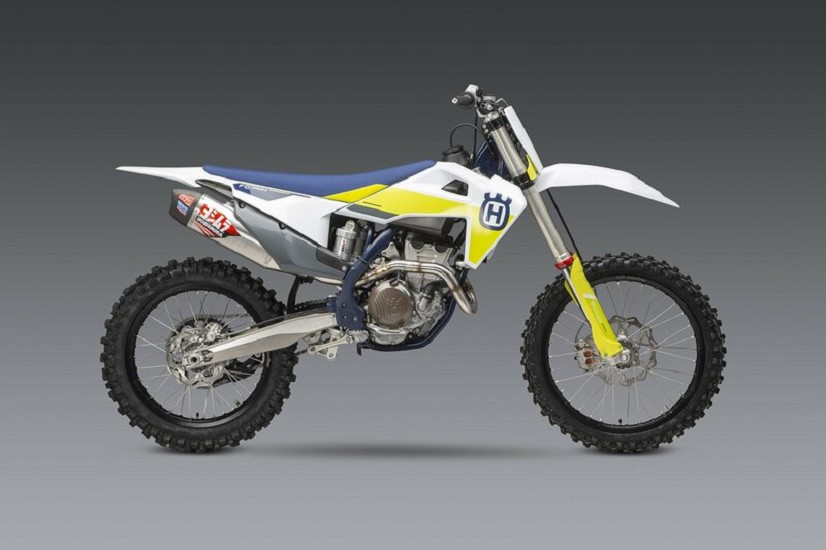 YOSHIMURA RS-12 Signature Series Komplettauspuffanlage Edelstahl/Alu-Schalldämpfer/Carbon-Endkappe passend für KTM/Husqvarna YOSHIMURA RS-12 Signature Series Komplettauspuffanlage Edelstahl/Alu-Schalldämpfer/Carbon-Endkappe passend für KTM/Husqvarna