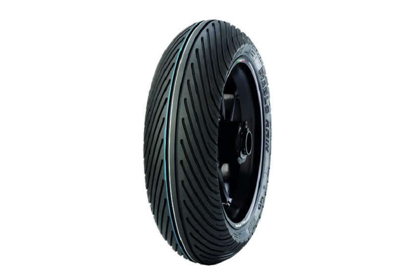 PIRELLI Reifen DIABLO RAIN SCR1 200/60 R 17 NHS TL PIRELLI Reifen DIABLO RAIN SCR1 140/70 R 17 NHS TL