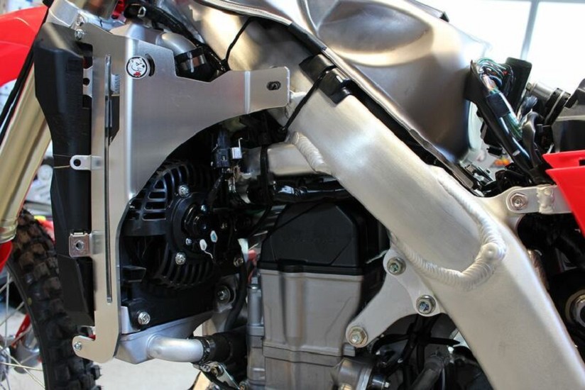 AXP Kühlerschutz aus Aluminium - passend für Honda CRF450L