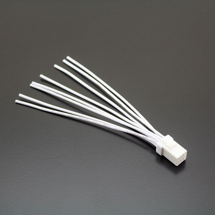 Adapterkabel mit 8er Stecker weiblich weiss Adapterkabel mit 8er Stecker weiblich weiss