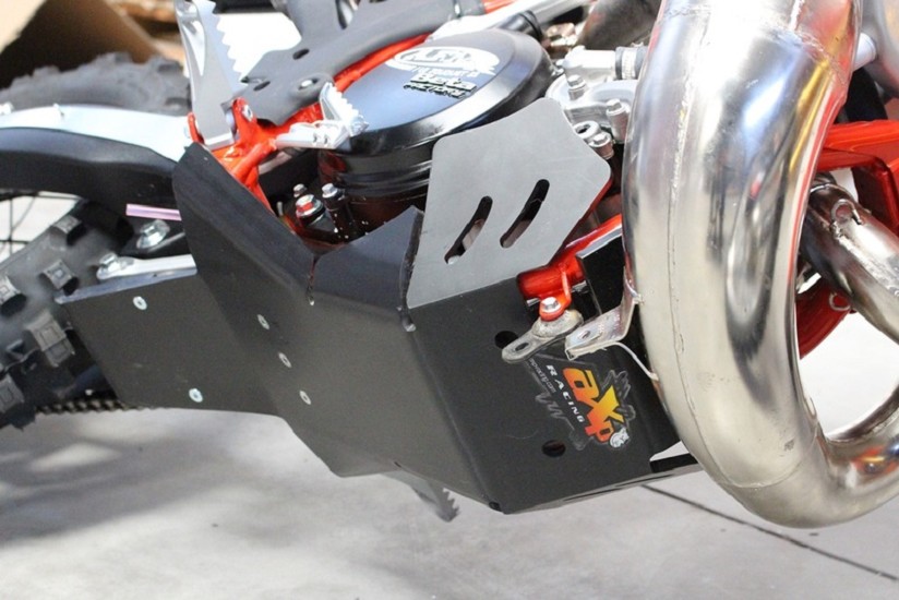 AXP Enduro Xtrem Unterfahrschutz - HDPE 8 mm Beta RR250/300 AXP Enduro Xtrem Unterfahrschutz - HDPE 8 mm Beta RR250/300