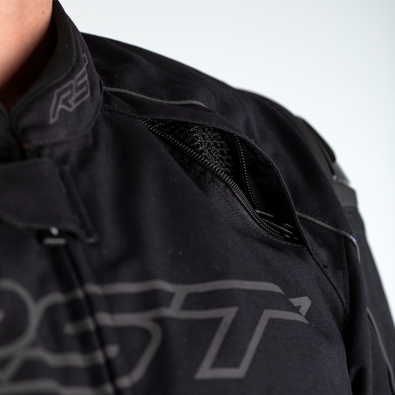RST Sabre Airbag Textil-Jacke - Schwarz Größe S RST Sabre Airbag Textil-Jacke - Schwarz Größe M
