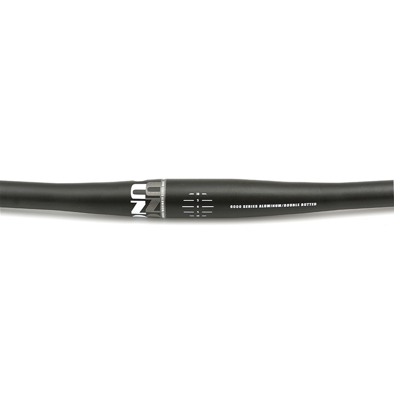UNO Bicycle Handlebar  Flat Bar Series - 720Mm - Ø31,8 Black