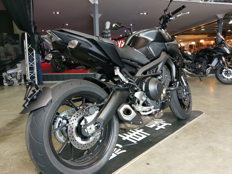 ACCESS DESIGN Kennzeichenhalter auf Radhöhe schwarz passend für Yamaha MT-09