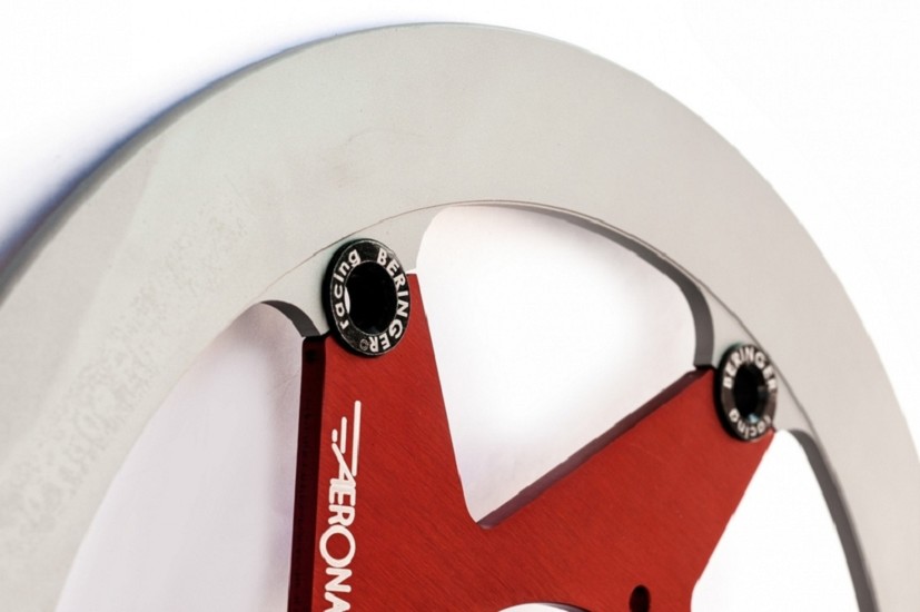 BERINGER Aeronal®-Gusseisen-Bremsscheibe schwimmend gelagert