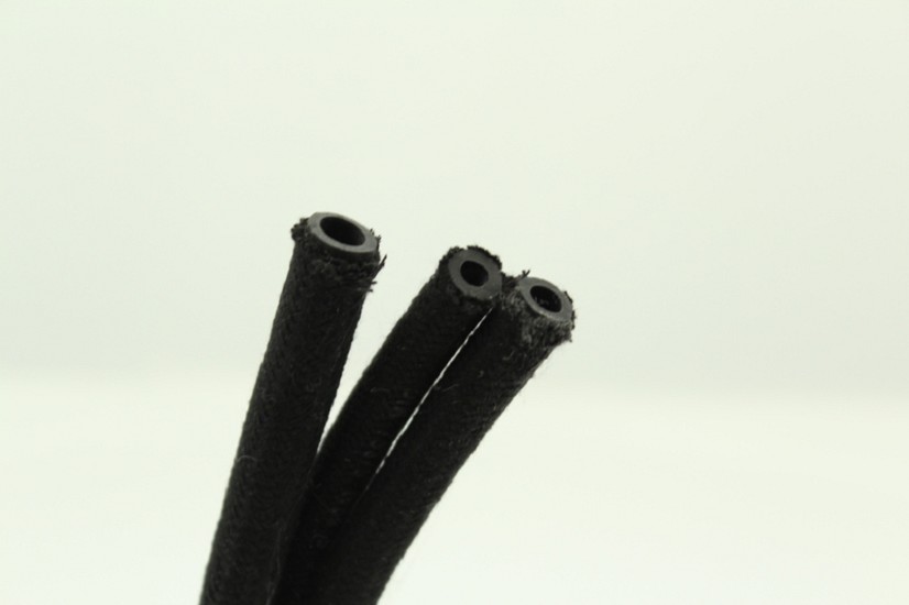 BIHR Geflochtener Kraftstoffschlauch 6x11mm Schwarz BIHR Geflochtener Kraftstoffschlauch 8x13mm 5 Meter Schwarz
