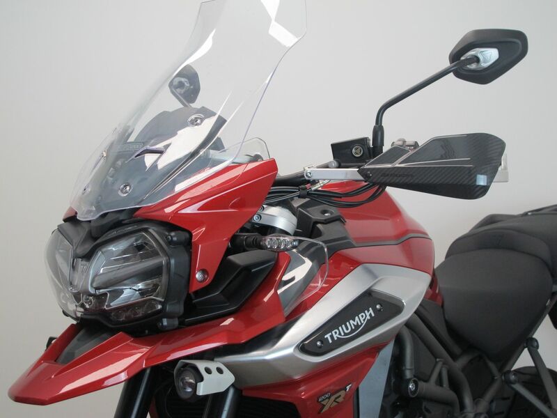 BARKBUSTERS Hardware-Kit Zweipunktbefestigung Alu Kompatibel mit TRIUMPH