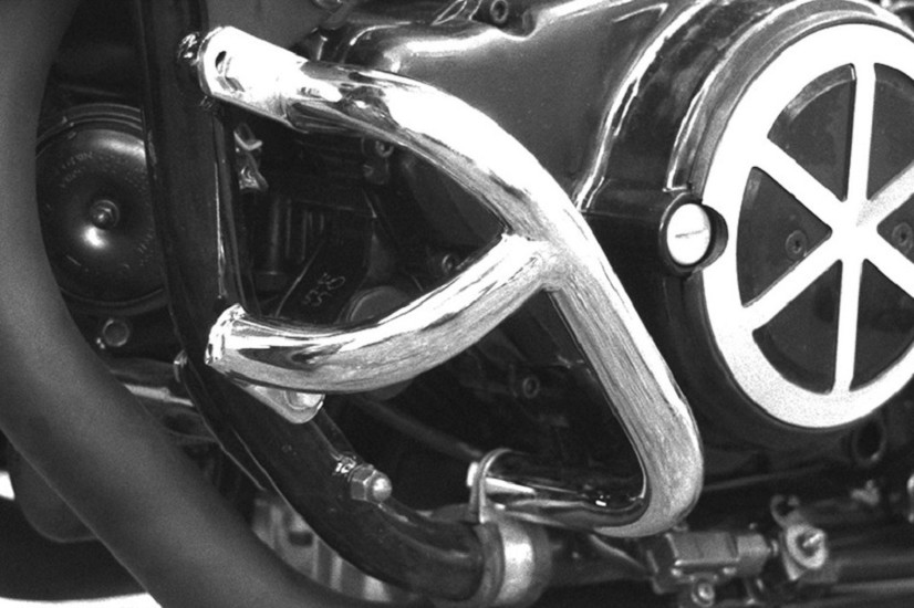 FEHLING Motor-Schutzbügel, passend für Yamaha V-Max FEHLING Motor-Schutzbügel, passend für Yamaha V-Max