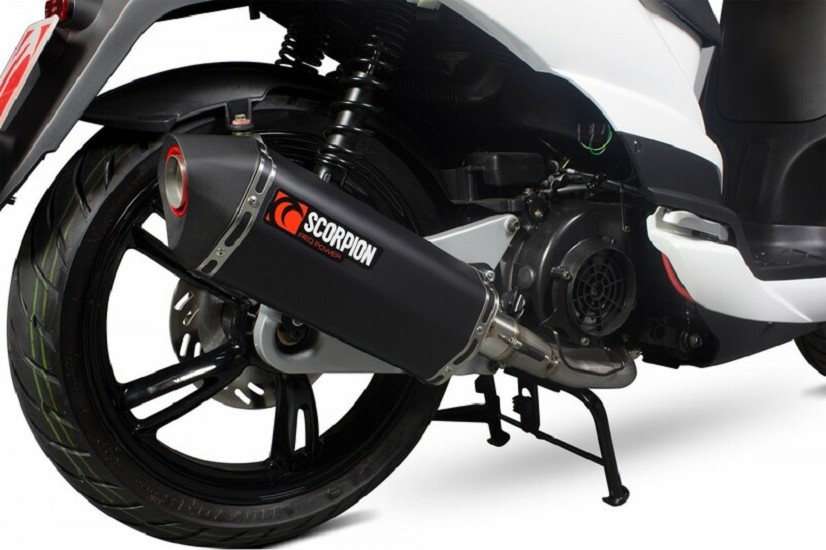 SCORPION Serket Stainless Steel Full Exhaust System Black Ceramic Muffler/Black ABS End Cap passend für Peugeot Tweet 125