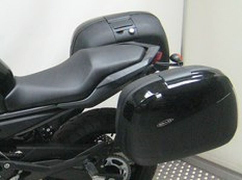 SHAD 3P Befestigungssystem (seitlich) - passend für Yamaha SHAD 3P Befestigungssystem (seitlich) - passend für Yamaha