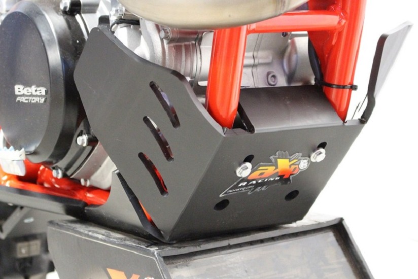 AXP Enduro Xtrem Unterfahrschutz - HDPE 8 mm Beta RR AXP Enduro Xtrem Unterfahrschutz - HDPE 8 mm Beta RR