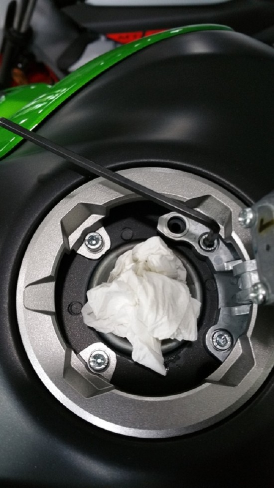 A-SIDER Black Edition Tank Griff 4 Schrauben schwarz passend für Kawasaki