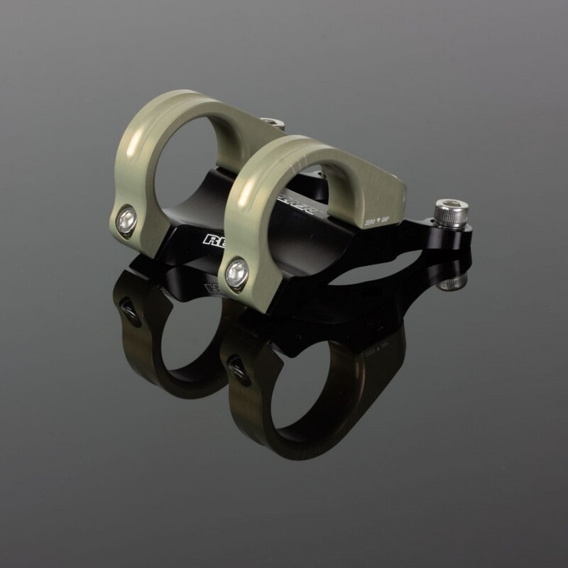 RENTHAL CYCLE Gabelklemme mit Lenkeraufnahme - 50mm Zero Rise