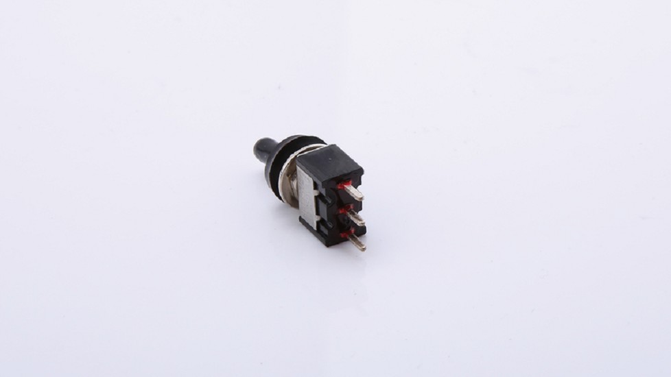 HIGHSIDER smart Kippschalter mit Gummikappe (M6)