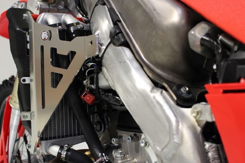 AXP Kühlerschutz aus Aluminium - passend für Honda CRF250R/250RX