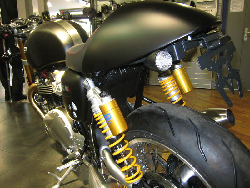 ACCESS DESIGN Kennzeichenhalter Radlauf schwarz Kompatibel mit TRIUMPH Thruxton 1200 ACCESS DESIGN Kennzeichenhalter Radlauf schwarz Kompatibel mit TRIUMPH Thruxton 1200