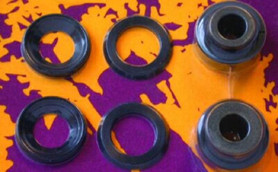 KIT STOSSDÄMPFERLAGER passend für Honda CR250/500 1989-90