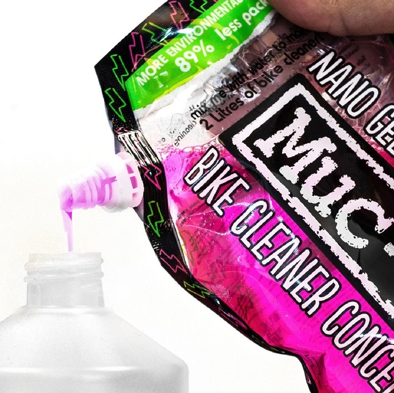 MUC-OFF Motorradreiniger Nachfüllkonzentrat - 500ml X12 MUC-OFF Motorradreiniger Nachfüllkonzentrat - 500ml X12