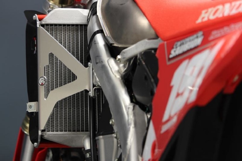 AXP Aluminium Radiator Guard - passend für Honda CRF450R/450RX AXP Aluminium Radiator Guard - passend für Honda CRF450R/450RX